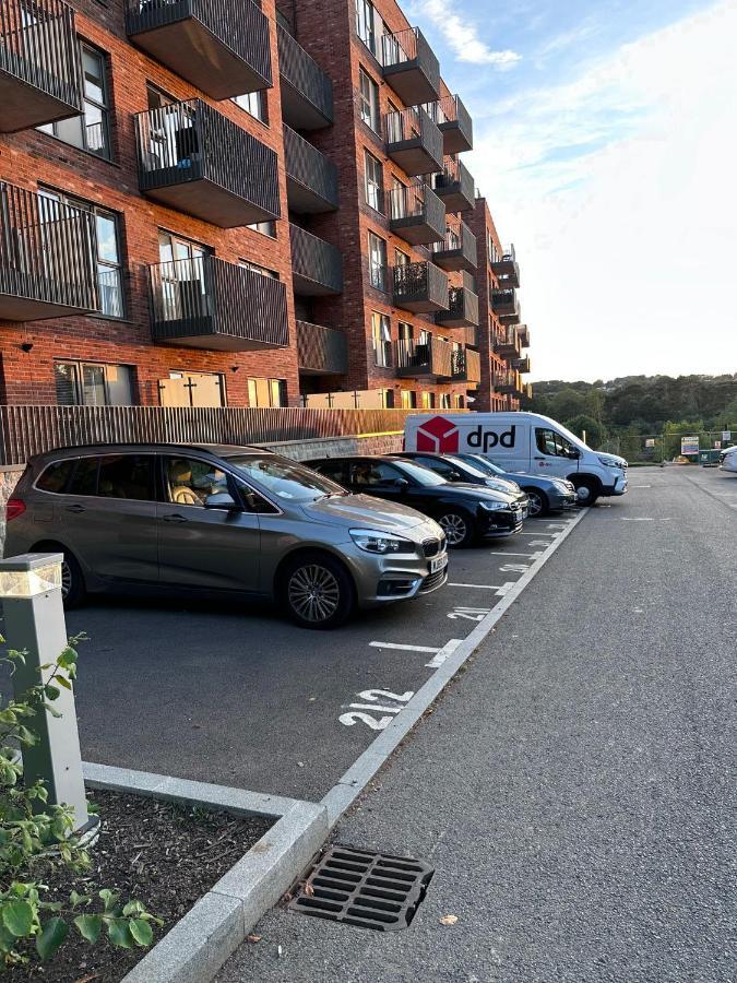 The Waterhouse Avenue By Kandara 5 Star City Home In Maidstone Buitenkant foto