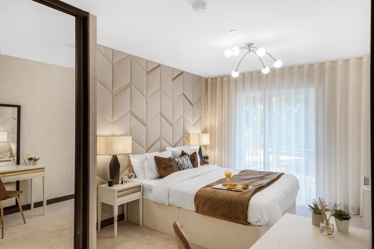 The Waterhouse Avenue By Kandara 5 Star City Home In Maidstone Buitenkant foto